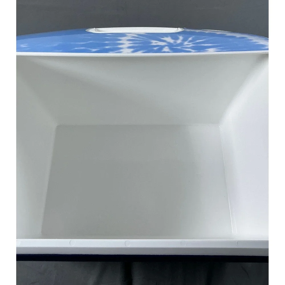 Igloo TravisMathew The 7s‎ Club Playmate Elite Cooler Tie Dye Blue White 16 Qt